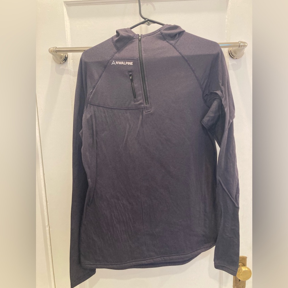 NW Alpine Women's XL Hooded Base Layer